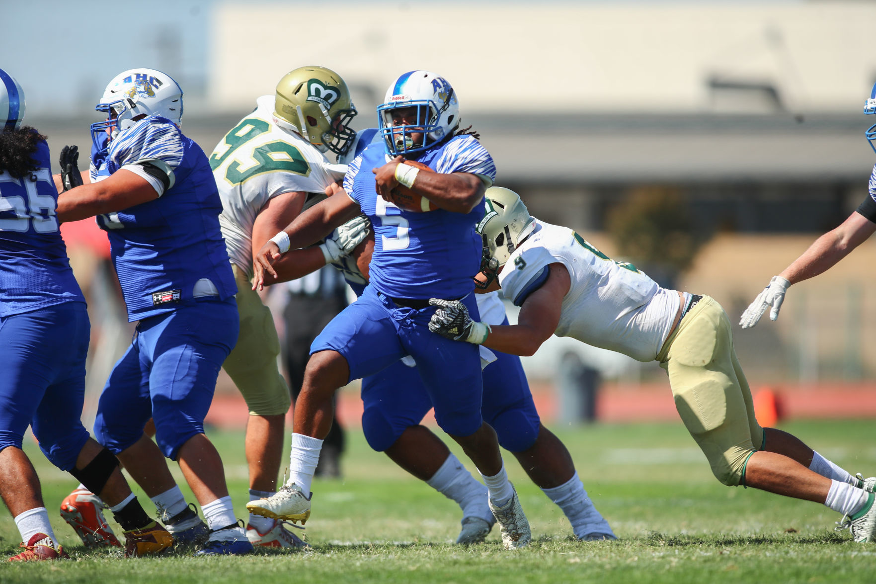 091419 Hancock vs LA Valley Football 14.jpg
